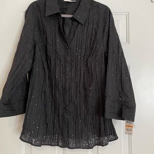 Stunning Ebony Black Woven Blouse. 3/4 cuffed sleeve. Button up front